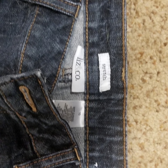 Liz Co. Dark blue Jean's, stretch - Picture 3 of 5